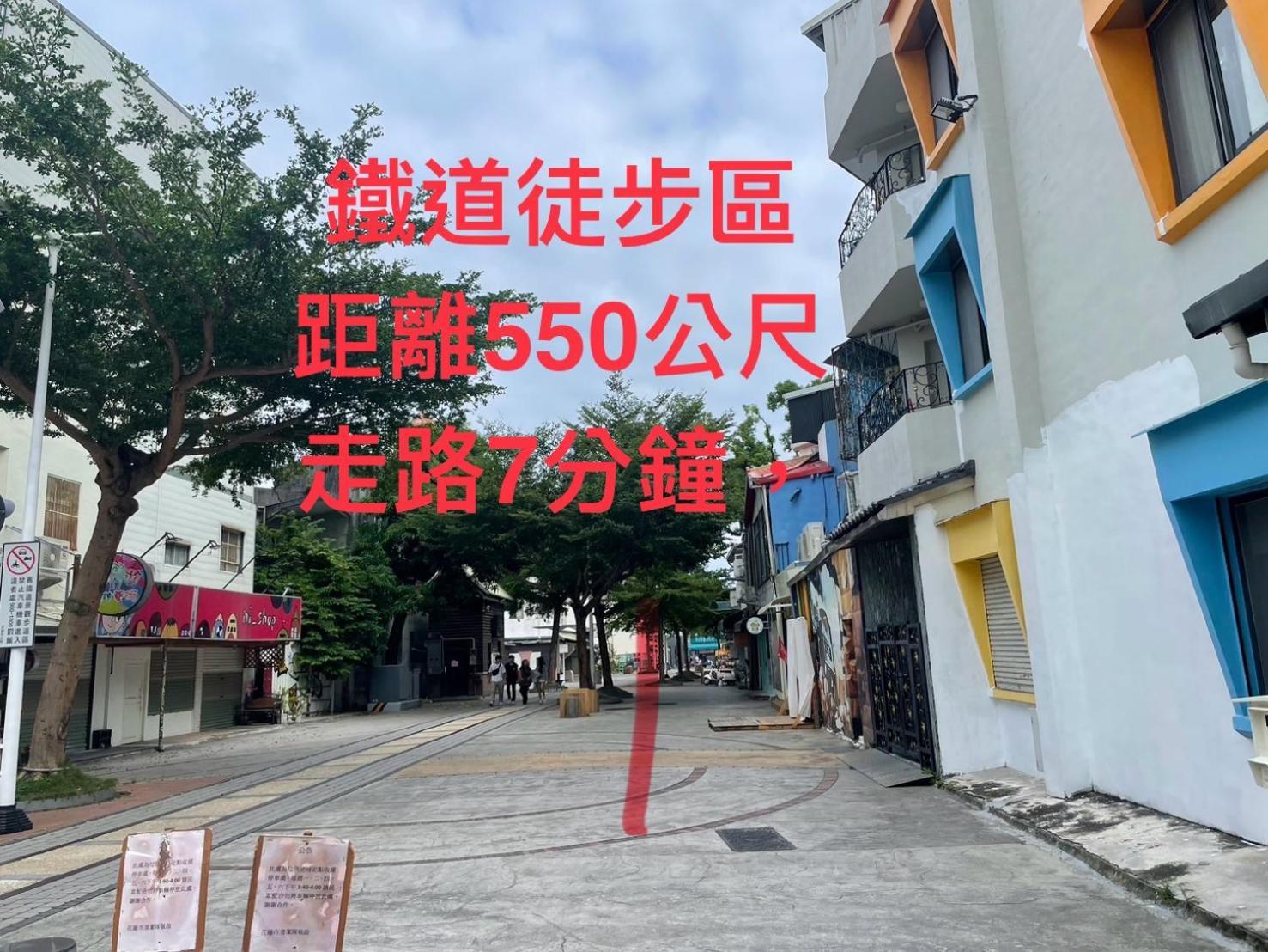 小小鋼琴家民宿&近夜市文創美食街 Chua-lien Exteriér fotografie